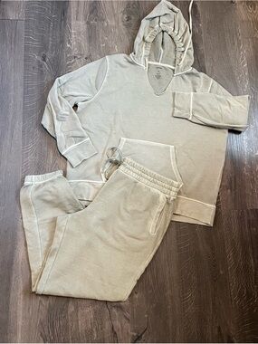 Sonoma XL Cozy Neutral Hoodie & Jogger Set - Light green